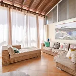 別荘 With Private Pool And Beautiful Garden