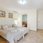 Prázdninový dům With Private Pool And Beautiful Garden