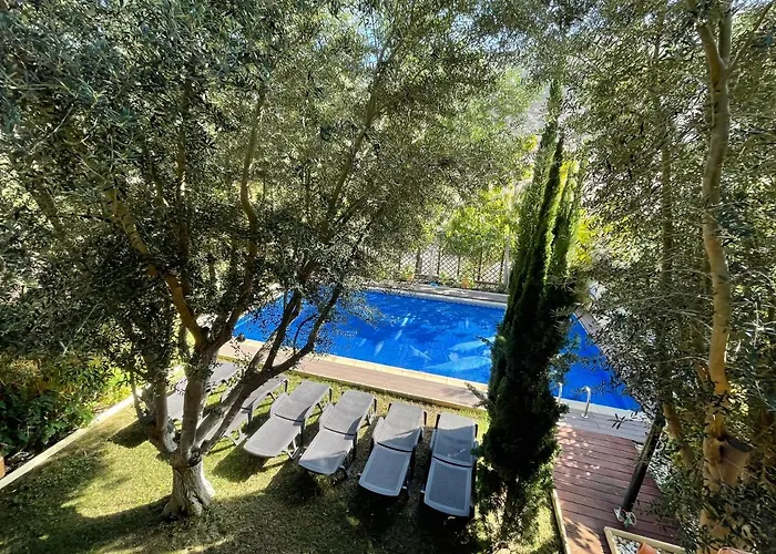 Ferienhaus With Private Pool And Beautiful Garden