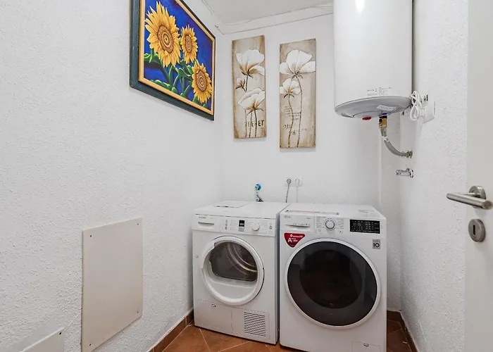 Nyaraló With Private Pool And Beautiful Garden *