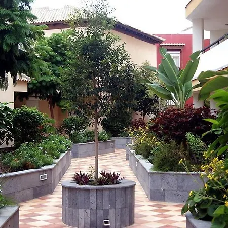 펜션 With Private Pool And Beautiful Garden *