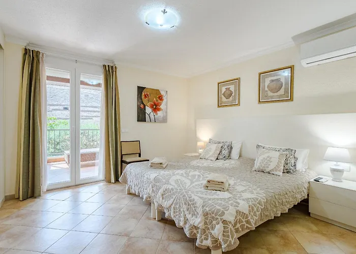 With Private Pool And Beautiful Garden Ferienhaus